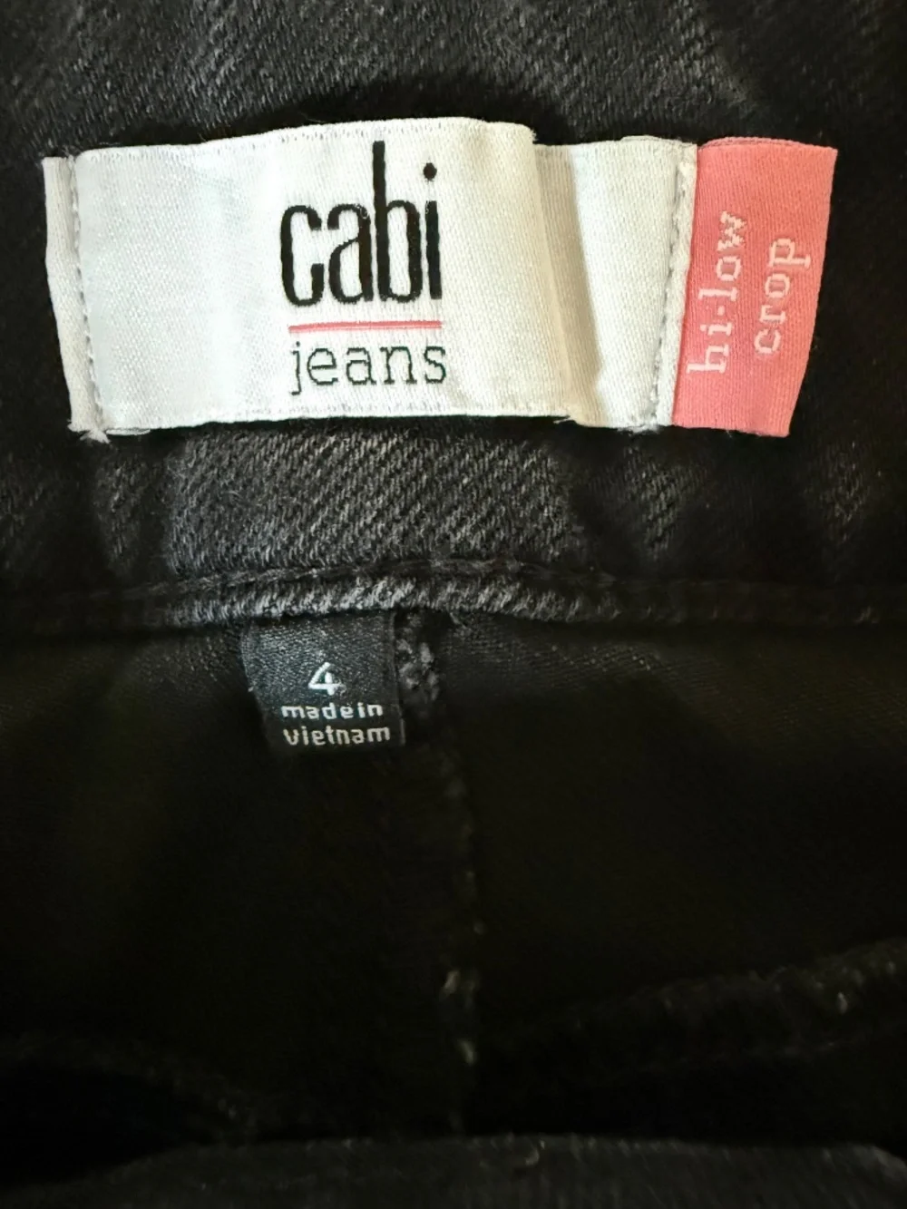 CAbi Black Hi-Low Crop Jeans Size 4 Stretch Denim EUC - Picture 3 of 10